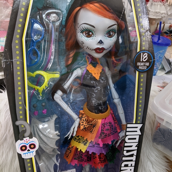 monster high tall